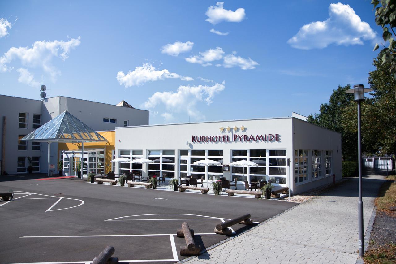 Kurhotel Pyramide Sibyllenbad Neualbenreuth Ngoại thất bức ảnh